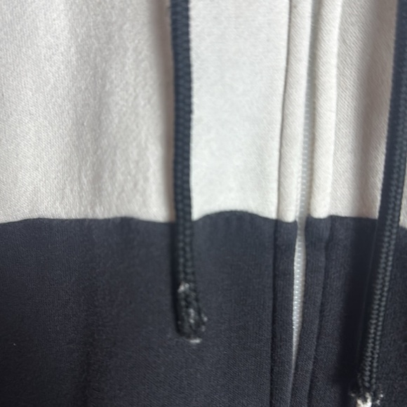 Adidas Men’s White Full zip up Jumper size L/Large - Picture 11 of 16